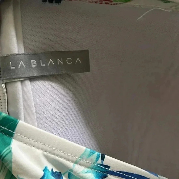 LA BLANC botanical print swimsuit. L - Picture 3 of 5